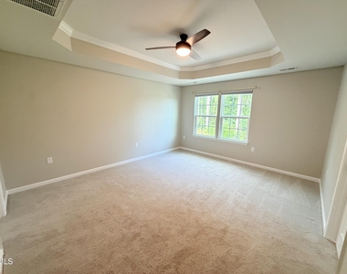 921 Romeria Drive - Photo Thumbnail 17