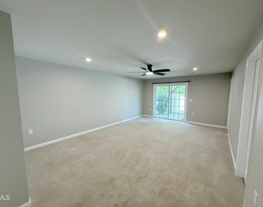 921 Romeria Drive - Photo Thumbnail 2