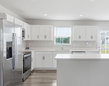 1432 Burgundy Bluff Lane - Photo Thumbnail 7