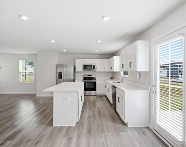 1432 Burgundy Bluff Lane - Photo Thumbnail 11