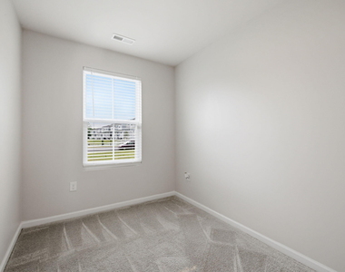 1432 Burgundy Bluff Lane - Photo Thumbnail 16