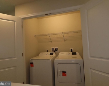 3080 Martha Way - Photo Thumbnail 19