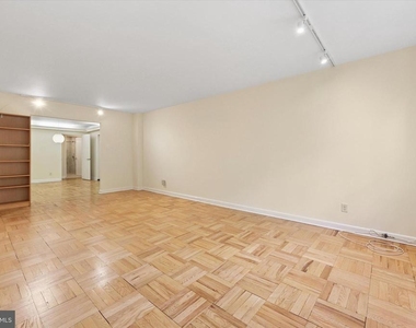 40 Old Lancaster Road - Photo Thumbnail 4
