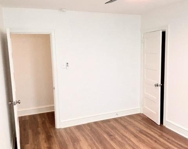 23 Morton Ave - Photo Thumbnail 6