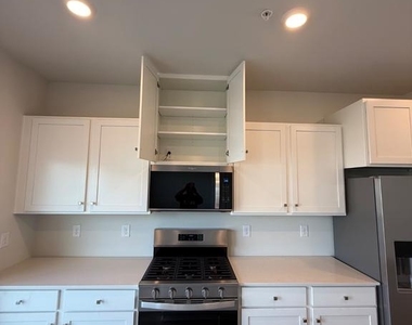 8207 Brodie Ct - Photo Thumbnail 58