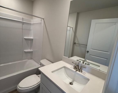 8207 Brodie Ct - Photo Thumbnail 65
