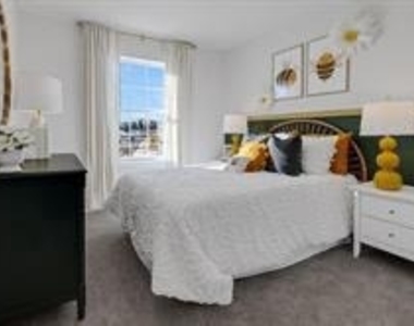 8207 Brodie Ct - Photo Thumbnail 22
