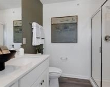 8207 Brodie Ct - Photo Thumbnail 20
