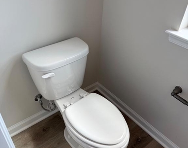 8207 Brodie Ct - Photo Thumbnail 61