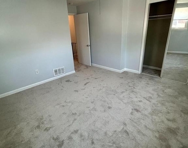 15 E Avon Road - Photo Thumbnail 7