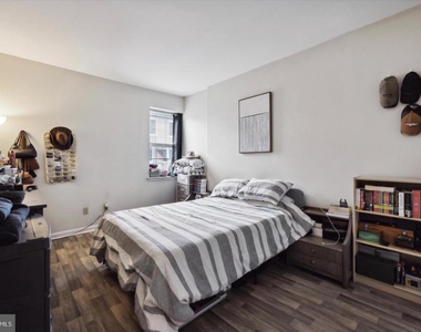 301 N Darlington Street - Photo Thumbnail 10