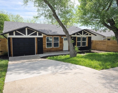 6913 Shannon Dr - Photo Thumbnail 18