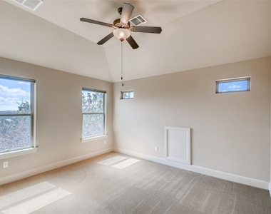 4216 Myrtle Beach Dr - Photo Thumbnail 19