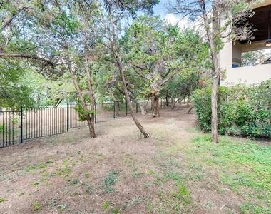 4216 Myrtle Beach Dr - Photo Thumbnail 25
