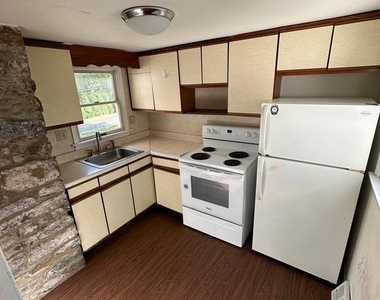 104 S Limekiln Pike - Photo Thumbnail 6
