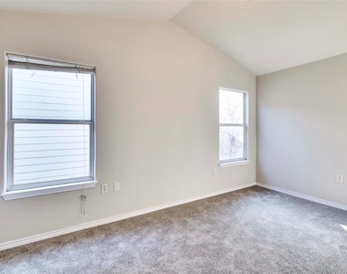 7312 E Ben White Blvd - Photo Thumbnail 13