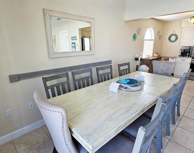 105 Peter Road - Photo Thumbnail 15