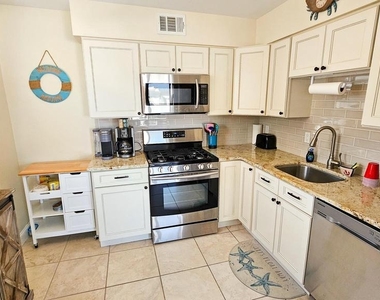 105 Peter Road - Photo Thumbnail 19