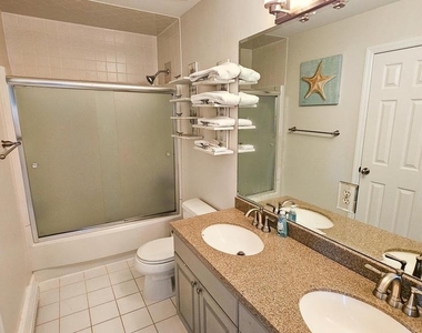 105 Peter Road - Photo Thumbnail 23