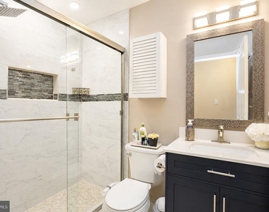 704 Dahlia Circle - Photo Thumbnail 15