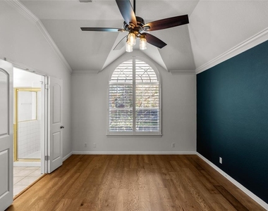 3901 Caney Creek Rd - Photo Thumbnail 8