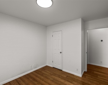 3901 Caney Creek Rd - Photo Thumbnail 12
