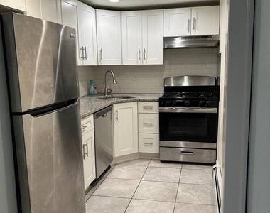 345 Nassau Street - Photo Thumbnail 2