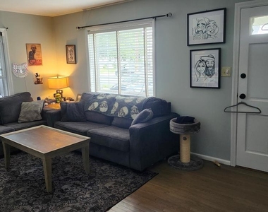 24 Forman Drive - Photo Thumbnail 12