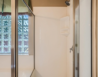 210 Arrowhead Trl - Photo Thumbnail 20