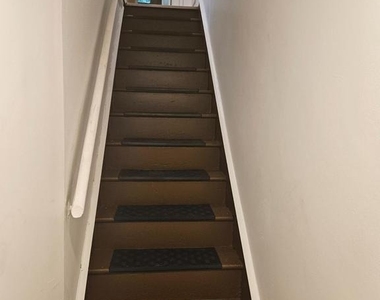 215 Chestnut Avenue - Photo Thumbnail 1