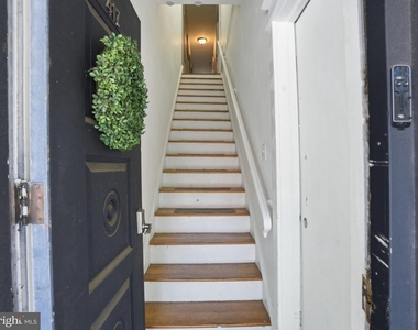 417 N Haddon Avenue - Photo Thumbnail 1