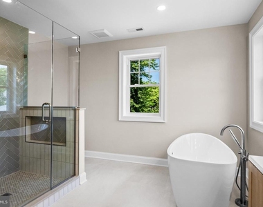 1833 W High Street - Photo Thumbnail 22