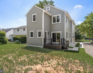 1833 W High Street - Photo Thumbnail 32