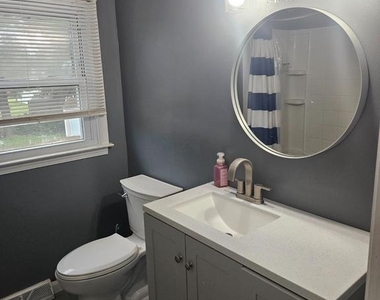 206 Stevenson Avenue - Photo Thumbnail 10