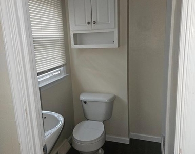 206 Stevenson Avenue - Photo Thumbnail 8