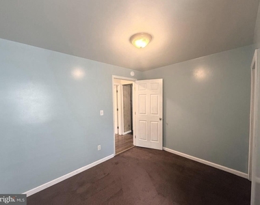 125 E Main Street - Photo Thumbnail 19