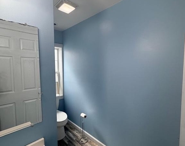 125 E Main Street - Photo Thumbnail 10