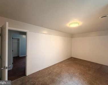 125 E Main Street - Photo Thumbnail 12