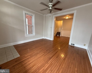 443 N Mulberry Street - Photo Thumbnail 4