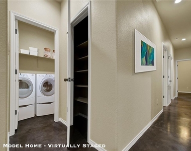 265 Joanne Loop - Photo Thumbnail 9