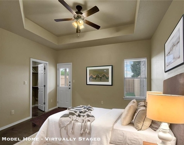 265 Joanne Loop - Photo Thumbnail 15