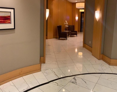 155 Potomac Passage - Photo Thumbnail 5