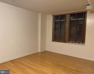 155 Potomac Passage - Photo Thumbnail 18