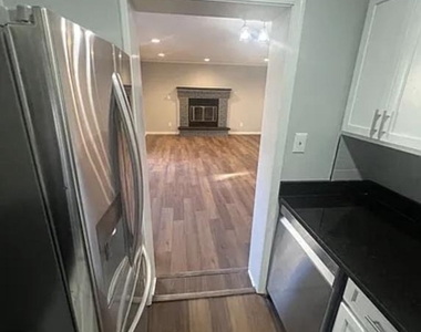 3516 Longfellow Street - Photo Thumbnail 14