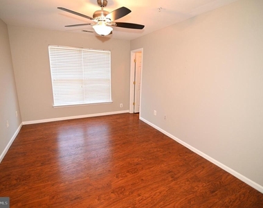 4502 Rockdale Lane - Photo Thumbnail 40