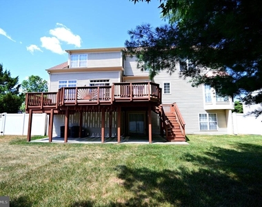 4502 Rockdale Lane - Photo Thumbnail 4