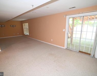 4502 Rockdale Lane - Photo Thumbnail 52
