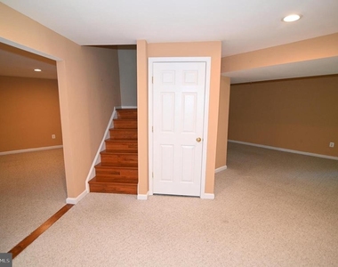 4502 Rockdale Lane - Photo Thumbnail 48