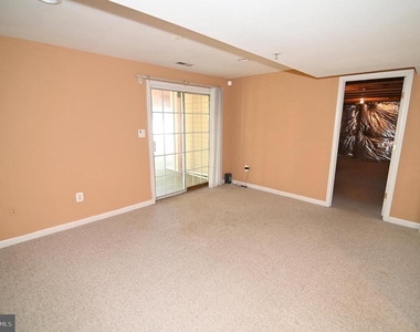 4502 Rockdale Lane - Photo Thumbnail 51