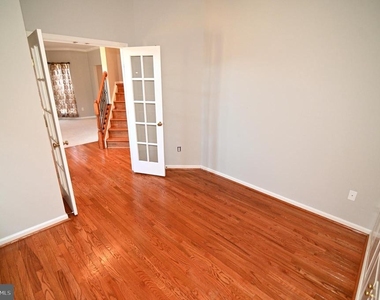 4502 Rockdale Lane - Photo Thumbnail 22